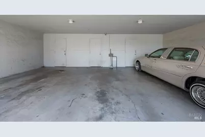 1155 Evans Drive, Santa Rosa, CA 95405 - Photo 16