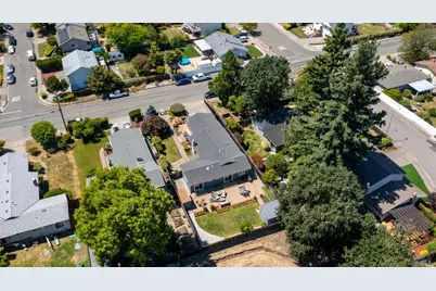 710 Tamalpais Avenue, Novato, CA 94947 - Photo 36