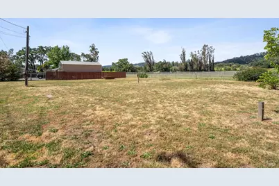1681 Oak Grove Drive, Redwood Valley, CA 95470 - Photo 26
