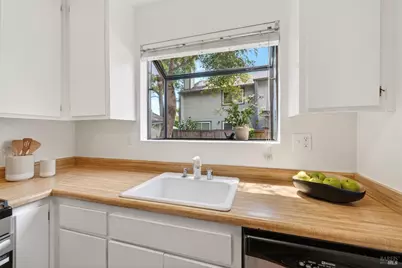 457 Occidental Circle, Santa Rosa, CA 95401 - Photo 18