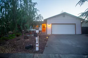 226 Bonnie Ln, Willits, CA 95490 - Photo 2