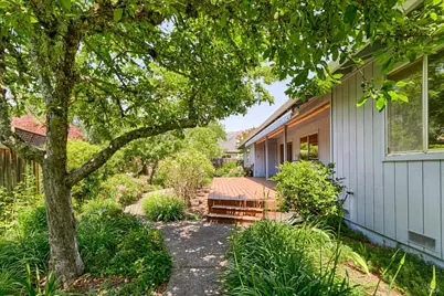 8817 Hood Mountain Circle, Santa Rosa, CA 95409 - Photo 44