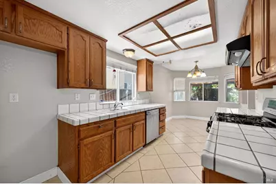 4914 Lefebvre Way, Antioch, CA 94531 - Photo 12