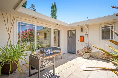 1739 Park Street, Saint Helena, CA 94574 - Photo 4