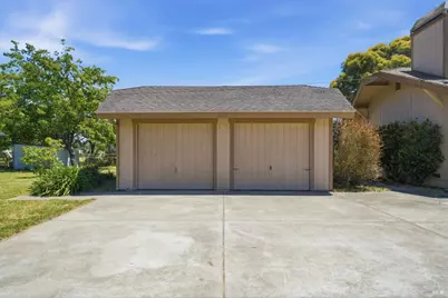 4016 Walker Avenue, Santa Rosa, CA 95407 - Photo 4