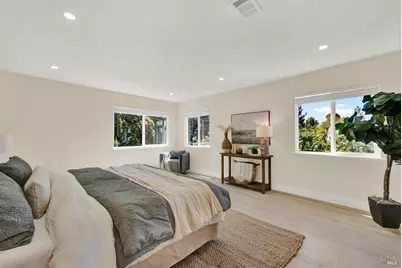 246 Viewmont Avenue, Vallejo, CA 94590 - Photo 40