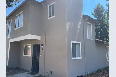 1940 Grande Circle #13, Fairfield, CA 94533 - Photo 1