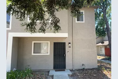 1940 Grande Circle #13, Fairfield, CA 94533 - Photo 2
