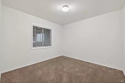 717 N McDowell Boulevard #303, Petaluma, CA 94954 - Photo 14