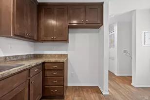 717 N McDowell Blvd, Petaluma, CA 94954 - Photo 12