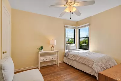 308 E Berna Avenue, Napa, CA 94559 - Photo 8
