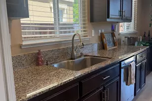 2126 Yellow Rose Cir, Fairfield, CA 94534 - Photo 2