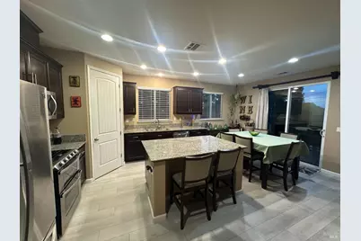 2126 Yellow Rose Circle, Fairfield, CA 94534 - Photo 2