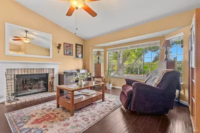 356 Wilson Lane, Windsor, CA 95492 - Photo 4