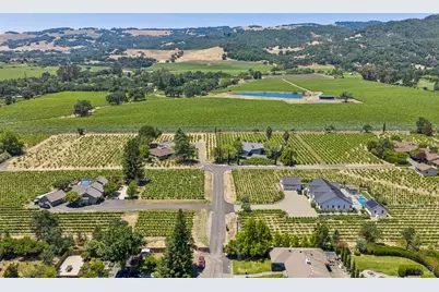 1075 Lark Avenue, Sonoma, CA 95476 - Photo 2