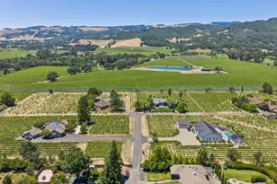 1075 Lark Ave, Sonoma, CA 95476 - Photo 2
