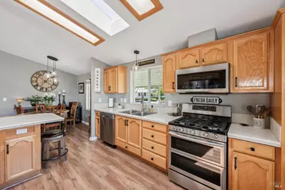 505 Maplewood Drive, Petaluma, CA 94954 - Photo 10