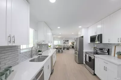 2083 Lernhart Street, Napa, CA 94559 - Photo 10