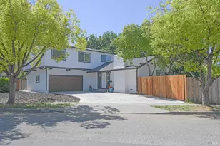 2083 Lernhart St, Napa, CA 94559 - Photo 2