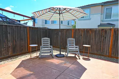 1174 Tocia Avenue, Vacaville, CA 95687 - Photo 4