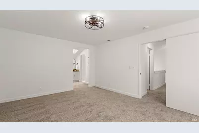 1889 Chantilly Lane, Hayward, CA 94541 - Photo 32