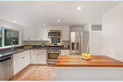 2575 Brookhaven Drive, Santa Rosa, CA 95405 - Photo 8