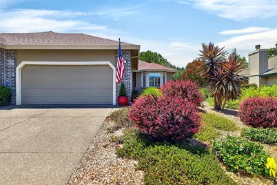 317 Miramonte Place, Santa Rosa, CA 95409 - Photo 2