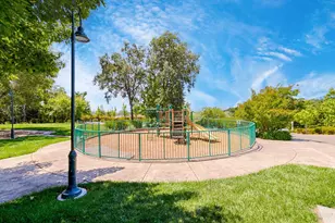 2216 Bell Flower Ln, Santa Rosa, CA 95404 - Photo 56