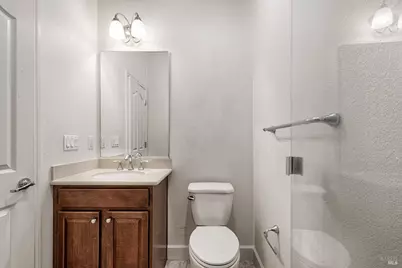 2833 Linwood Avenue, Santa Rosa, CA 95404 - Photo 24