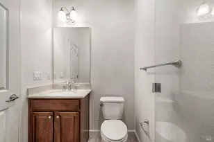 2833 Linwood Ave, Santa Rosa, CA 95404 - Photo 24