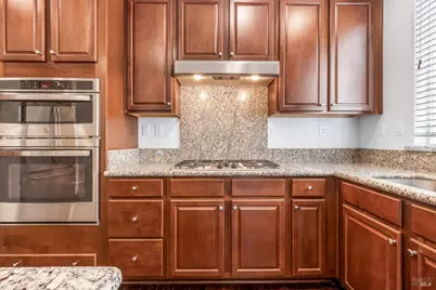 2833 Linwood Avenue, Santa Rosa, CA 95404 - Photo 16