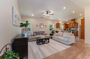 1051 Helen Ave, Ukiah, CA 95482 - Photo 6