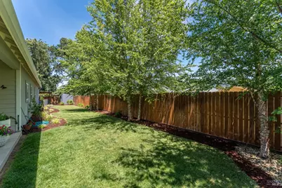 1051 Helen Avenue, Ukiah, CA 95482 - Photo 20