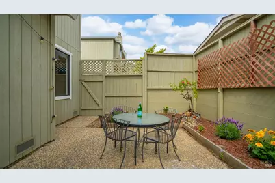 66 Margarita Terrace, Novato, CA 94947 - Photo 28