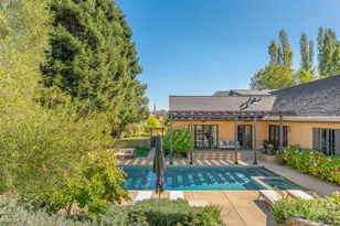 1297 Leaning Oak Dr, Napa, CA 94558 - Photo 36