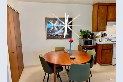 327 Plaza Street, Healdsburg, CA 95448 - Photo 8