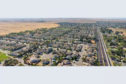 1710 Altus Lane, Suisun City, CA 94585 - Photo 40