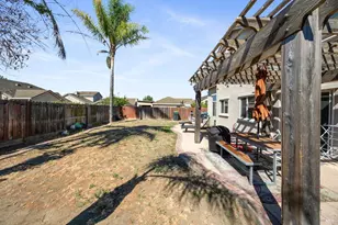 1710 Altus Ln, Suisun City, CA 94585 - Photo 30