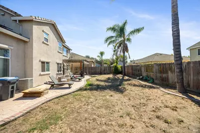 1710 Altus Lane, Suisun City, CA 94585 - Photo 32