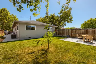 350 N 7th Street, Dixon, CA 95620 - Photo 36
