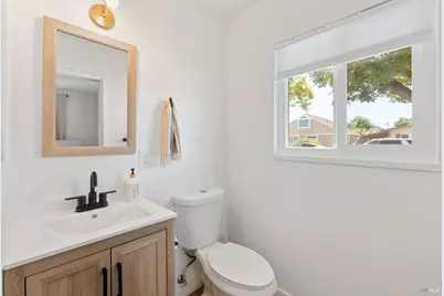 350 N 7th Street, Dixon, CA 95620 - Photo 28