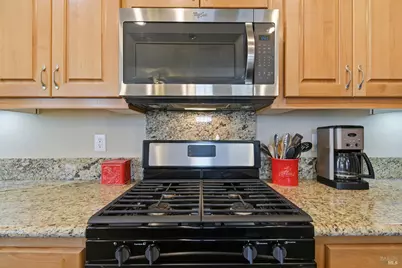 120 Shamrock Circle, Santa Rosa, CA 95403 - Photo 18