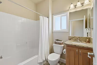 120 Shamrock Circle, Santa Rosa, CA 95403 - Photo 32