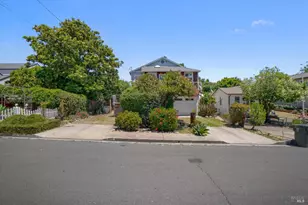 865 W I St, Benicia, CA 94510 - Photo 2