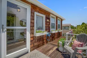 865 W I St, Benicia, CA 94510 - Photo 36