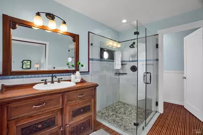 865 W I Street, Benicia, CA 94510 - Photo 20
