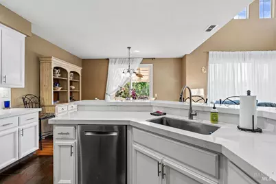 2854 Pearblossom Drive, Santa Rosa, CA 95407 - Photo 18