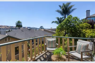355 Saint Augustine Court, Benicia, CA 94510 - Photo 46
