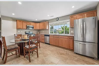 1295 Marian Way, Petaluma, CA 94954 - Photo 16