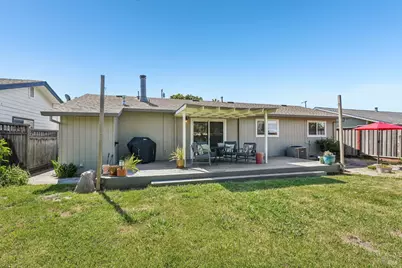 1295 Marian Way, Petaluma, CA 94954 - Photo 40